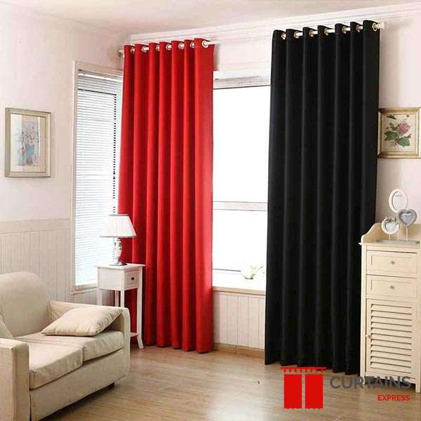 Red-Curtains-Abu-Dhabi